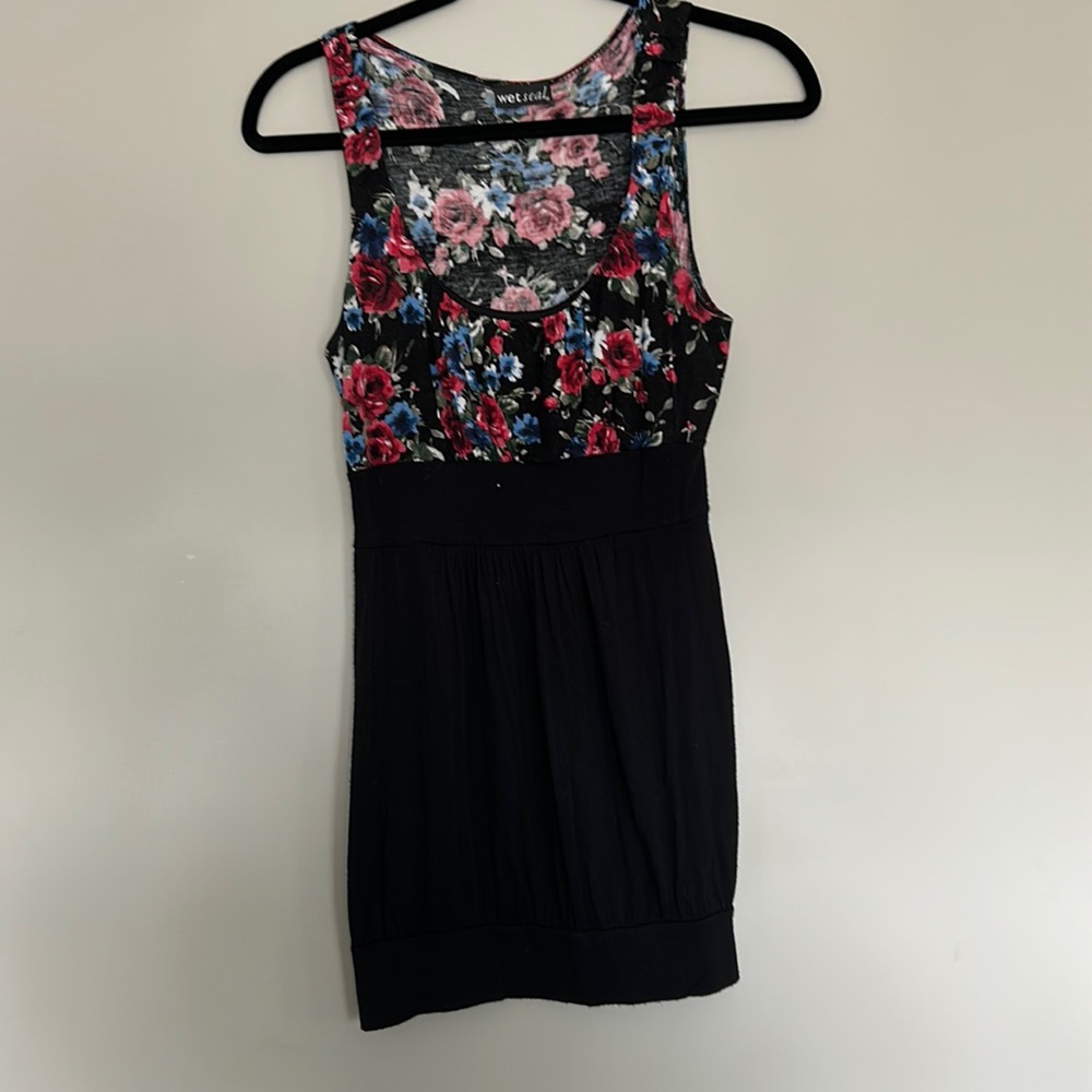 Floral tank top